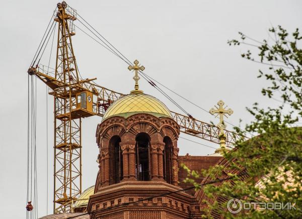 Стройка Храма Александра Невского