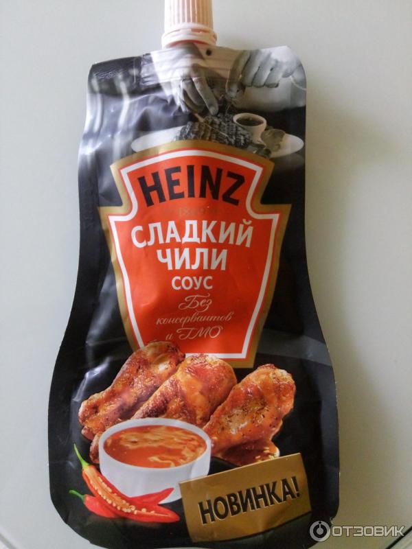 Сладкий чили вкус. Кетчуп Хайнц сладкий Чили. Соус сладкий Чили Heinz. Свит Чили соус Хайнц. Хайнц кисло сладкий Чили.