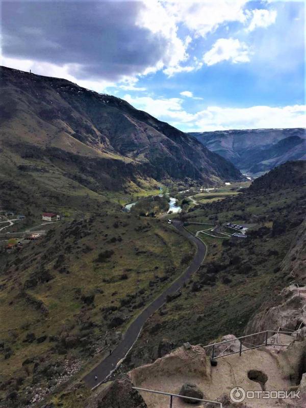 Пещерный город Вардзиа (Грузия) фото