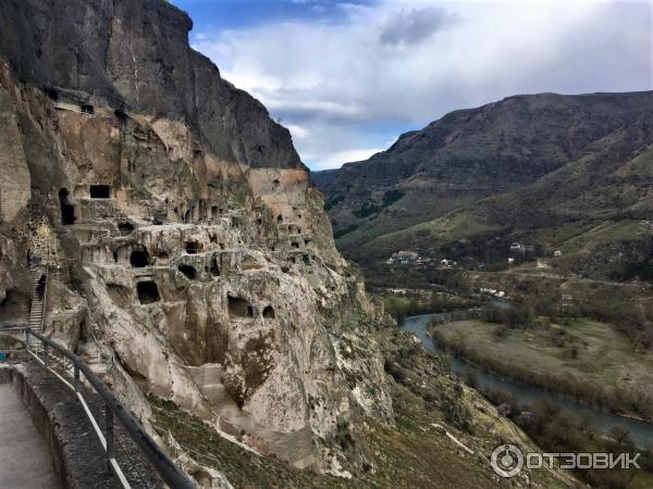 Пещерный город Вардзиа (Грузия) фото