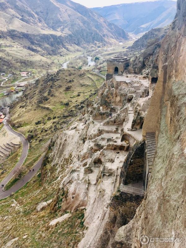 Пещерный город Вардзиа (Грузия) фото