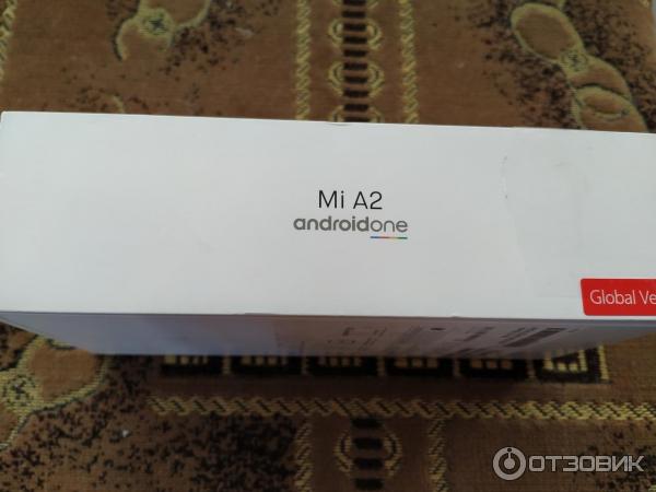 Смартфон Xiaomi Mi A2 фото