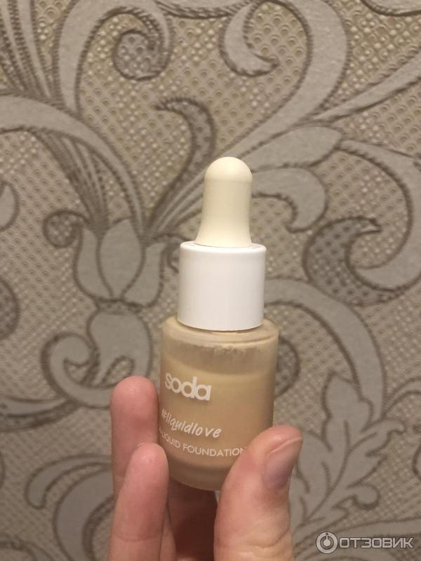 Soda тональная основа. Huxley oil essence. Soda bb-cream #ohbabybaby bb-крем. Тональник в стике от соды. Bb крем soda.