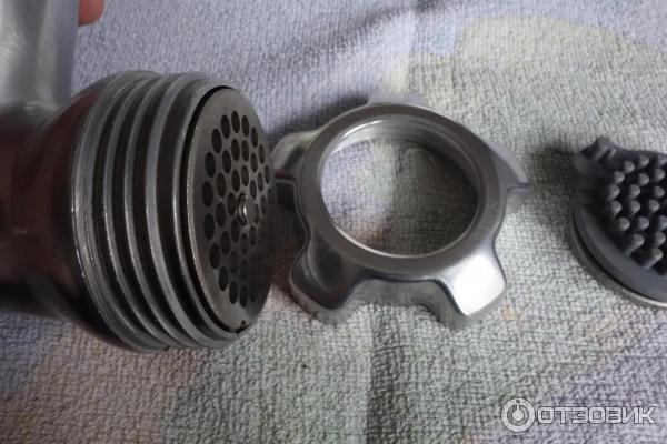 Электрическая мясорубка Philips HR 2714 30
