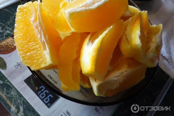 Электрическая мясорубка Philips HR 2714 30