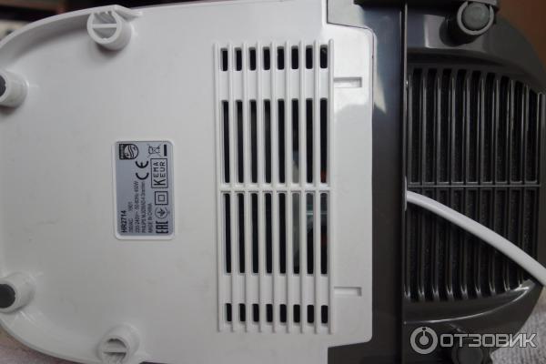 Электрическая мясорубка Philips HR 2714 30