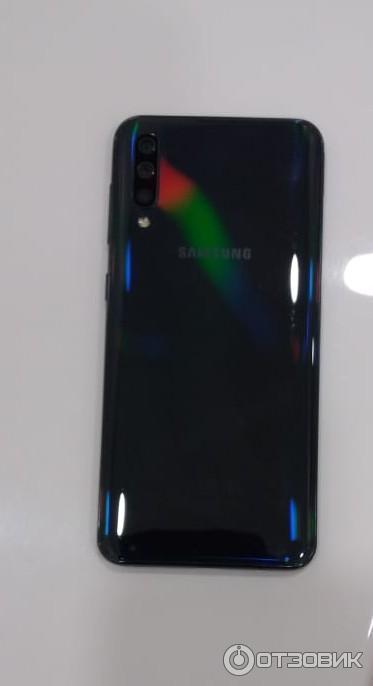 Смартфон Samsung Galaxy A50 фото