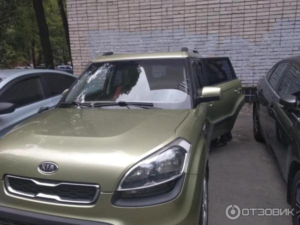 Автомобиль KIA Soul II кроссовер фото