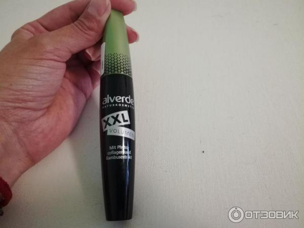 Тушь для ресниц Alverde Schwung XXL Volumen