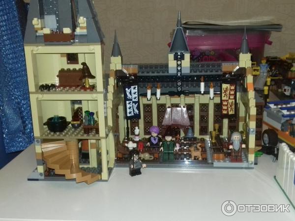 Набор LEGO HARRY POTTER Большой зал Хогвартса фото