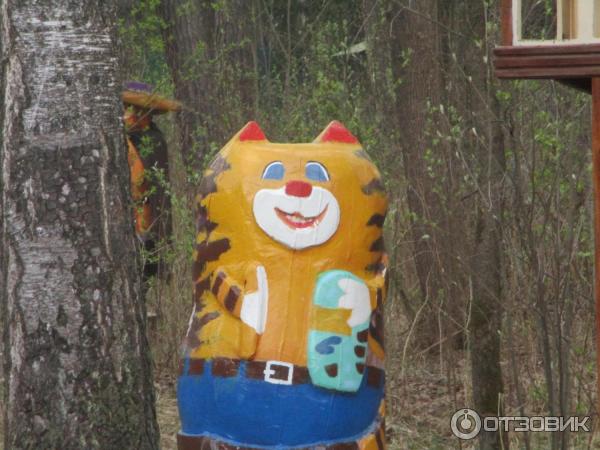 аллея котов