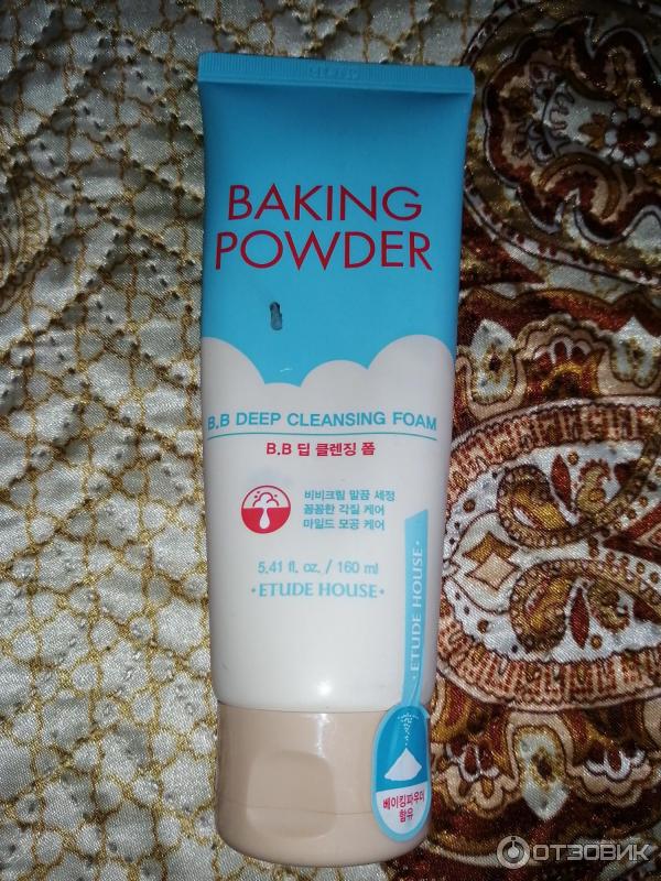 Очищающая пенка Etude House Baking Powder Pore&BB Deep Cleansing Foam фото