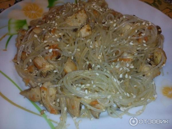 Бобовая лапша с соусом Чапче по-корейски Sen Soy Лапша Wok фото