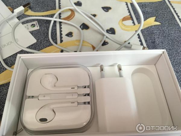 Смартфон iPhone SE 32Gb фото