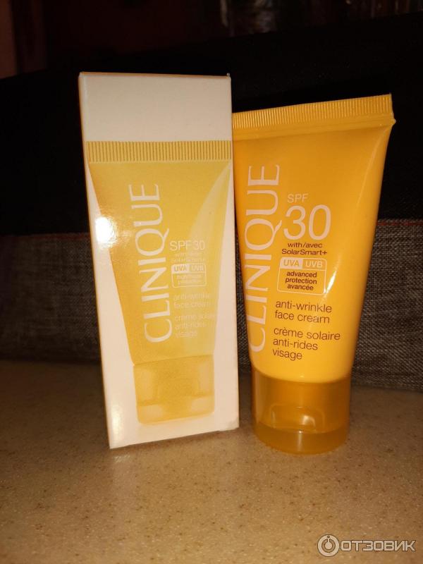 Солнцезащитный крем для лица Clinique SPF 30