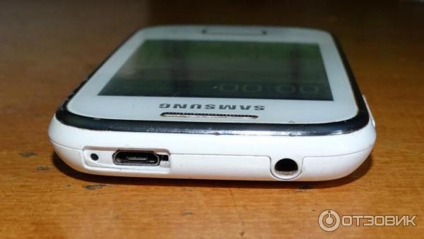 Смартфон Samsung Galaxy Pocket GT-S5300 фото