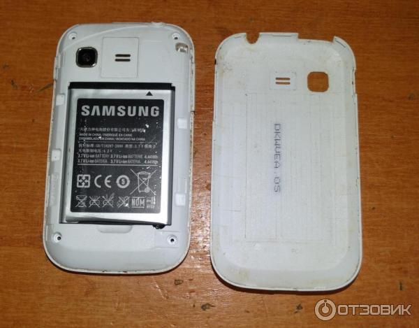 Смартфон Samsung Galaxy Pocket GT-S5300 фото