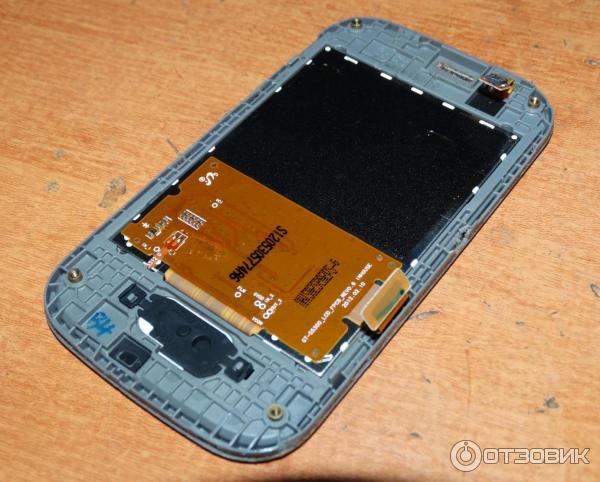 Смартфон Samsung Galaxy Pocket GT-S5300 фото