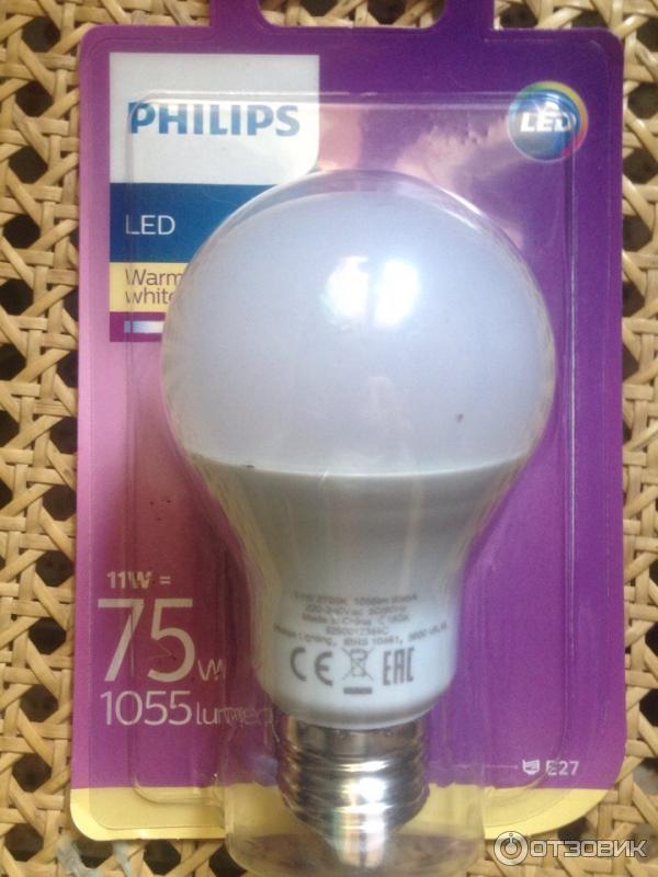 Светодиодная лампа Philips 7 Вт фото