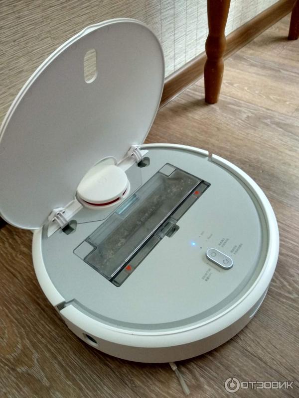 Робот-пылесос Xiaomi Mijia Mi Robot Vacuum Cleaner SKV4000CN фото