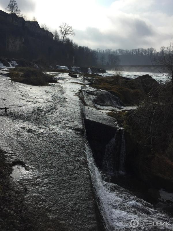 Рейнский водопад (Швейцария) фото