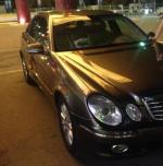 Автомобиль Mercedes-Benz E-280 W211 седан фото