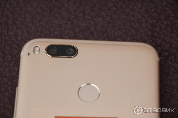 Смартфон Xiaomi MI A1 фото