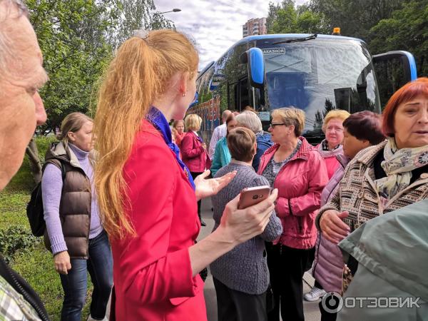 Московское долголетие добрый автобус экскурсоводы. Экскурсия на добром автобусе тема дорога на Орду. Добрый автобус отзывы. Любовь в автобусе. Автобус добра