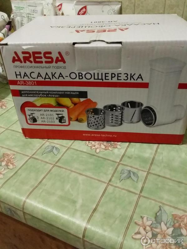 Мясорубка Aresa AR-2102 фото