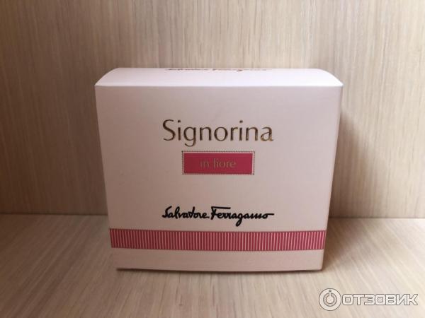 Туалетная вода Salvatore Ferragamo Signorina in fiore фото