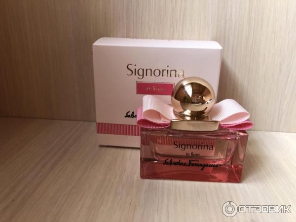 Туалетная вода Salvatore Ferragamo Signorina in fiore фото