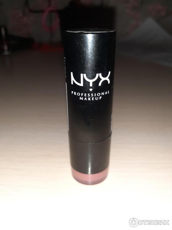 Губная помада NYX creamy lipstik 565 фото