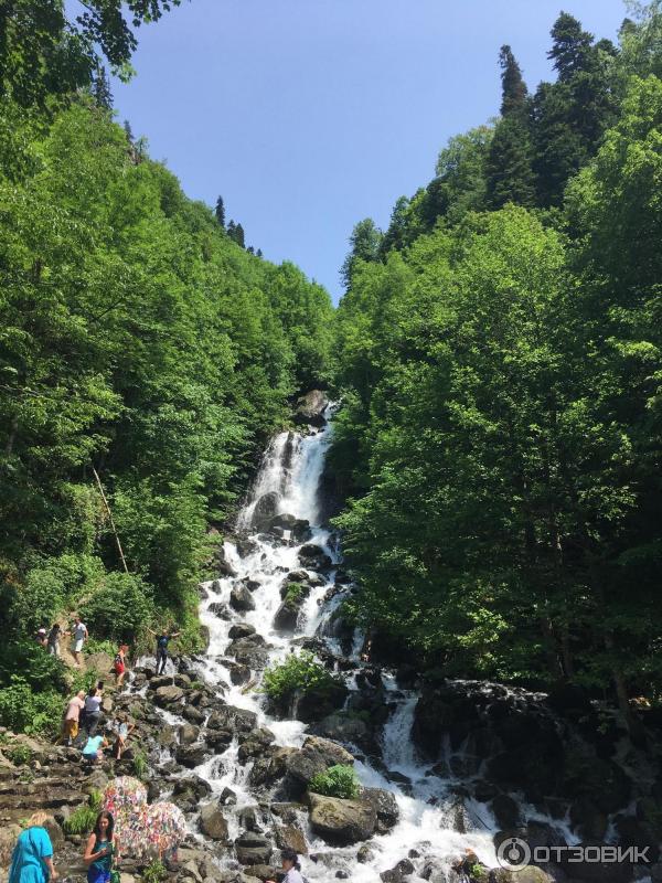 Водопад Девичьи слезы