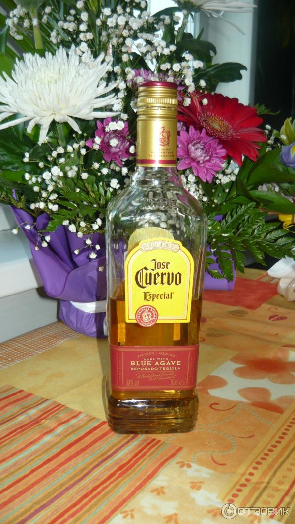 Jose cuervo reposado отзывы. Текила don Cuervo. Дон Хосе текила. Cuervo напиток. Текила Jose Cuervo especial.