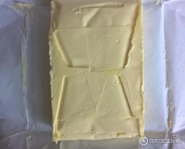 Масло сладко-сливочное ЛАВ-продукт крестьянское Купавушка 72,5% фото