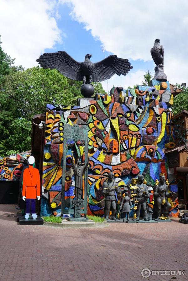 Музей-мастерская зураба церетели переделкино. Дача церетели. Мастерская зураба церетели в переделкино. Дом музей церетели. Дача церетели.