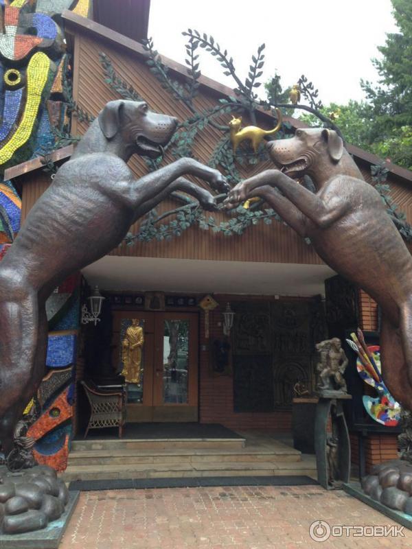 Дача музей церетели в переделкино. Дача церетели. Музей зураба церетели в переделкино. Дача зураба церетели в переделкино. Дача церетели.