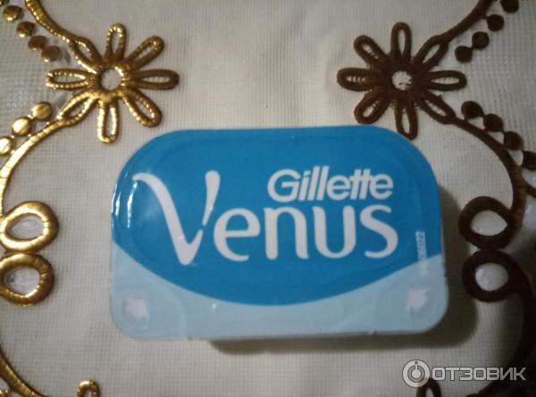 Бритвенный станок Gillette Venus фото