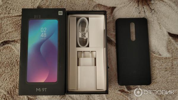 Смартфон Xiaomi Mi 9T фото