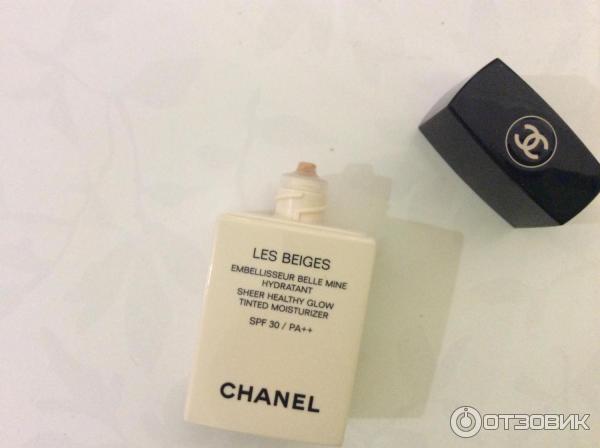 Увлажняющий оттеночный флюид Chanel Les Beiges SPF 30 фото