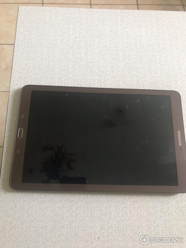 Планшет Samsung GALAXY Tab E SM-T561N фото