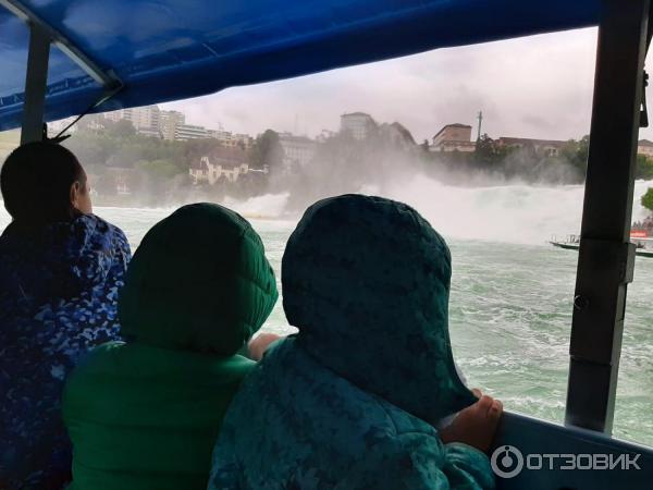 Рейнский водопад (Швейцария) фото