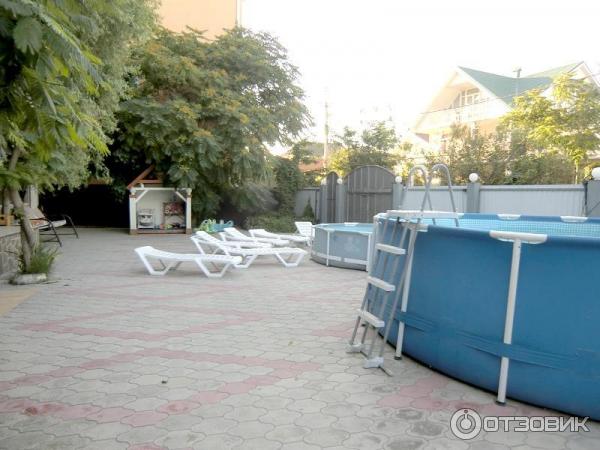 Гостевой дом Радуга (Россия, ст. Голубицкая) фото