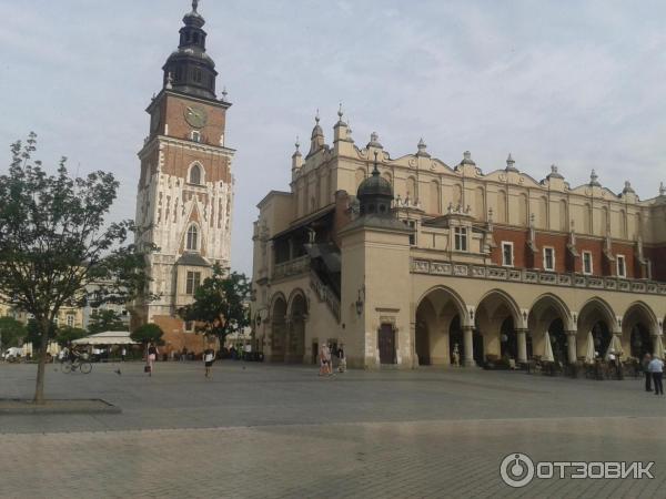 Рыночная площадь и Сукенницы (Польша, Краков) фото