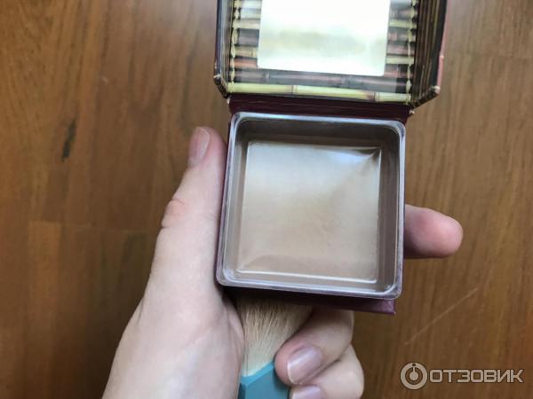 Бронзирующая пудра Benefit Hoola Bronzer фото