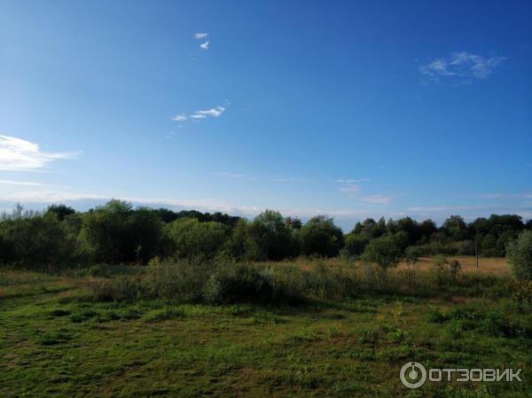 Территория рядом с домом отдыха (не знаю принадлежит ли она вес кантри)