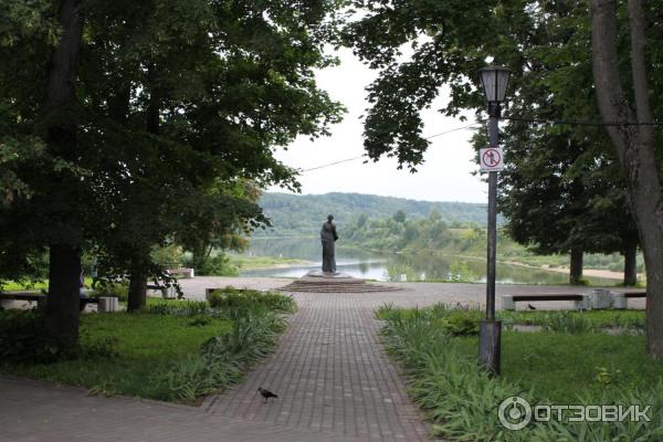 сквер у памятника М. И. Цветаевой