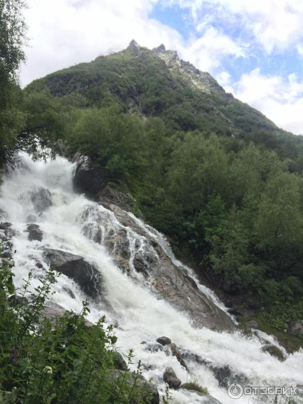 Чучхурский водопад (Россия, Карачаево-Черкесия) фото
