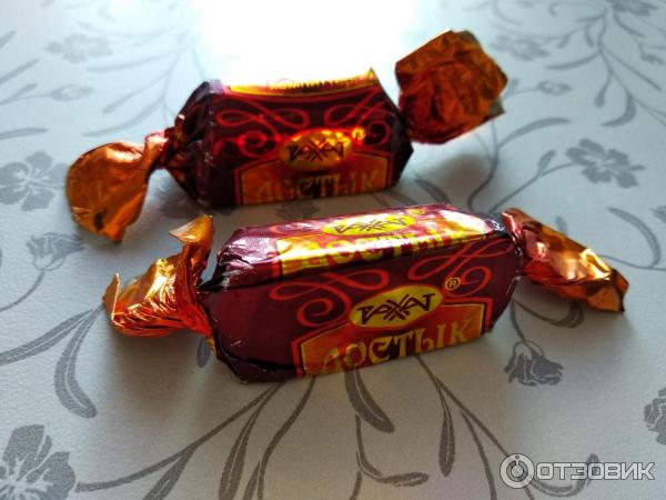 Рахат достык. Рахат достык. Рахат достык. Конфеты рахат достык вес. Конфеты ананасные рахат.