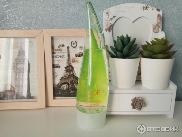 Очищающая пенка для умывания Holika Holika Aloe Cleansing Foam с алоэ фото